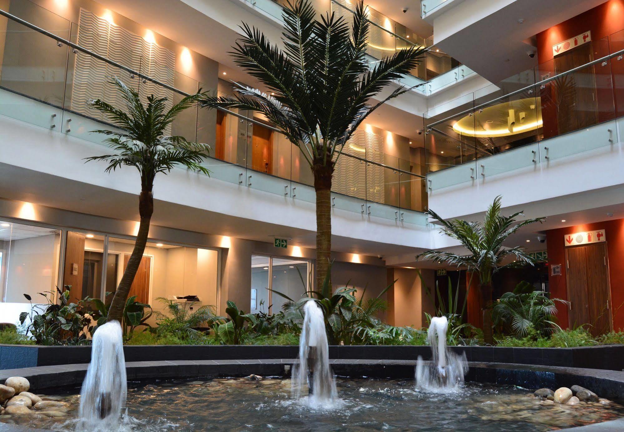 Ubumwe Grande Hotel Kigali Ngoại thất bức ảnh